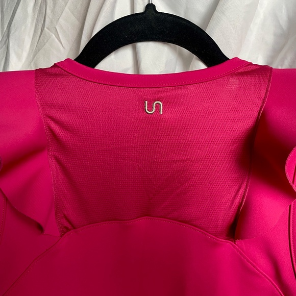 Urban Savage Ruffle Sleeveless Top | Size M | Raspberry - Picture 4 of 11